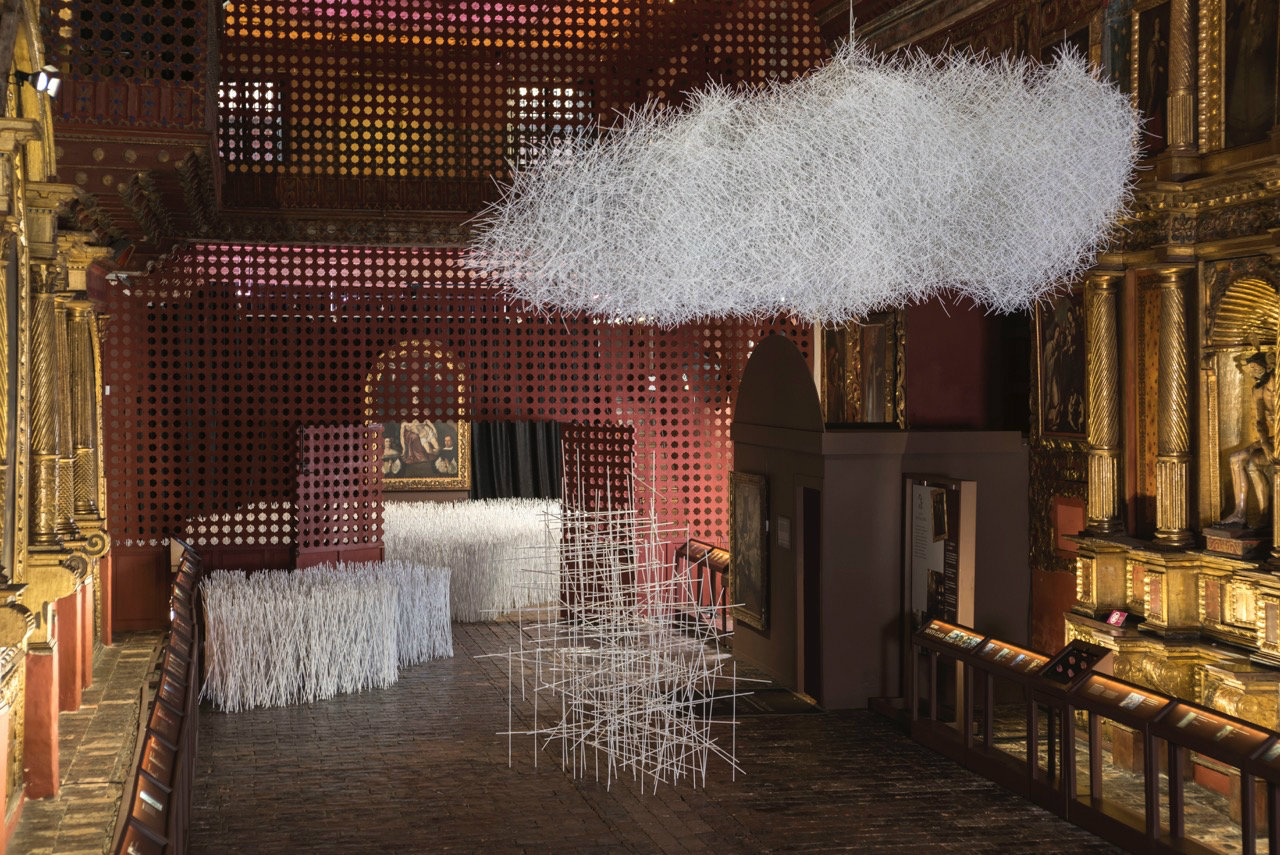 Arte contemporáneo y barroco se encuentran en esta atractiva muestra. Fotografía: Óscar Monsalve.