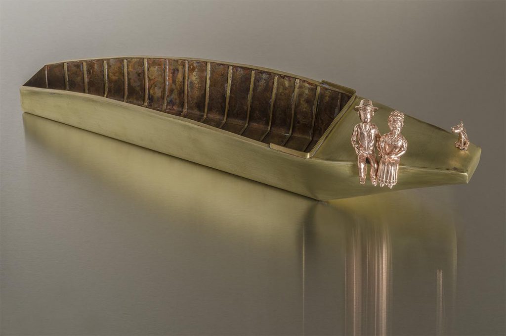 ‘Sin Fronteras’, de Sair García y Gabriel Ortega. Técnica mixta, de bronce, acero, plata y oro. 2017.