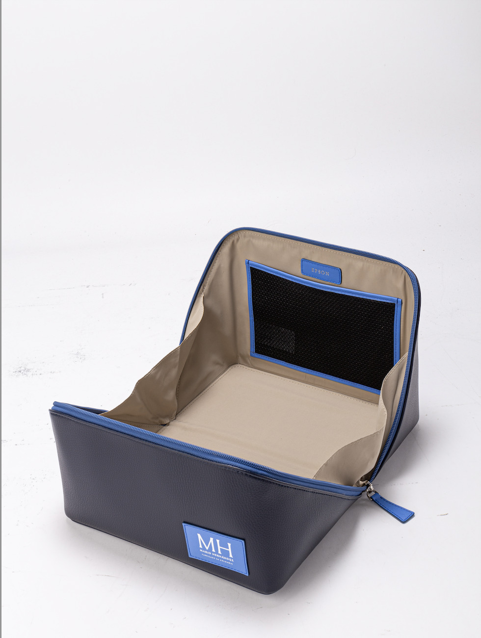 Maletín Mario Hernández