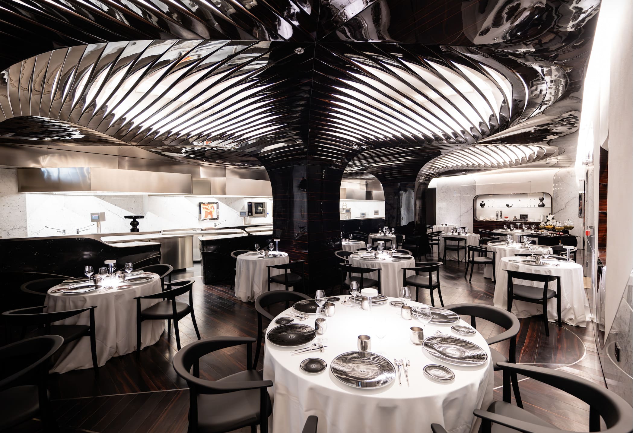 Il Restaurante Alain Ducasse, photo by Chris Dalton, courtesy Romeo Collection